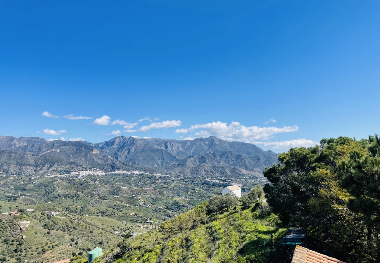 Casa rural en Torrox - Cortijo Montesueños con vistas by At home costa del sol