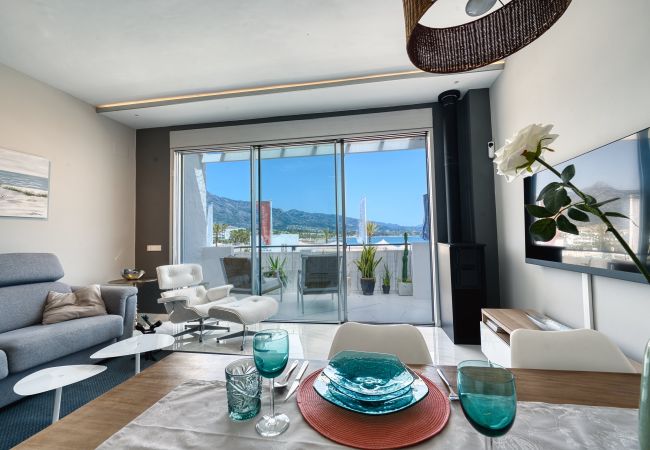 Apartamento en Marbella - 3095 Elegante Apartamento Junto al Mar en Puerto Banús Apartamento en Marbella - 3095 Elegante Apartamento Junto al Mar en Puerto Banús