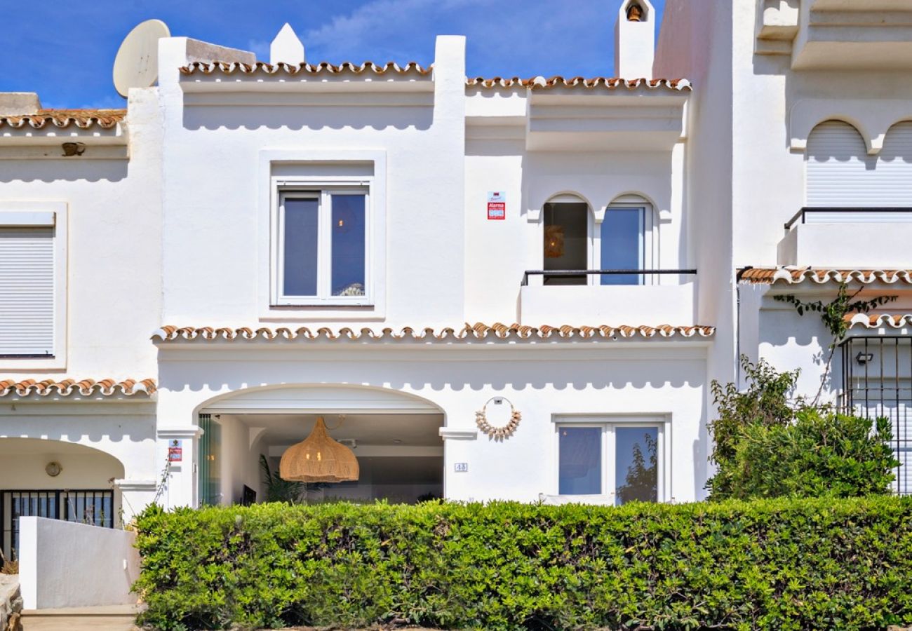 Casa adosada en Manilva - 3129 Beachfront townhouse in Aldea Beach