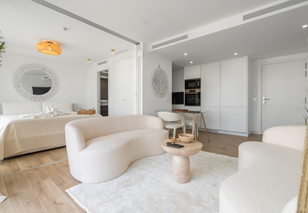 Apartamento en Casares - AL4-2025