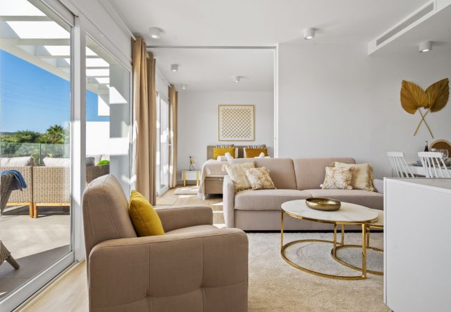 Apartamento en Casares -  Chic Penthouse & Solarium ALCAZABA LAGOON (2125)
