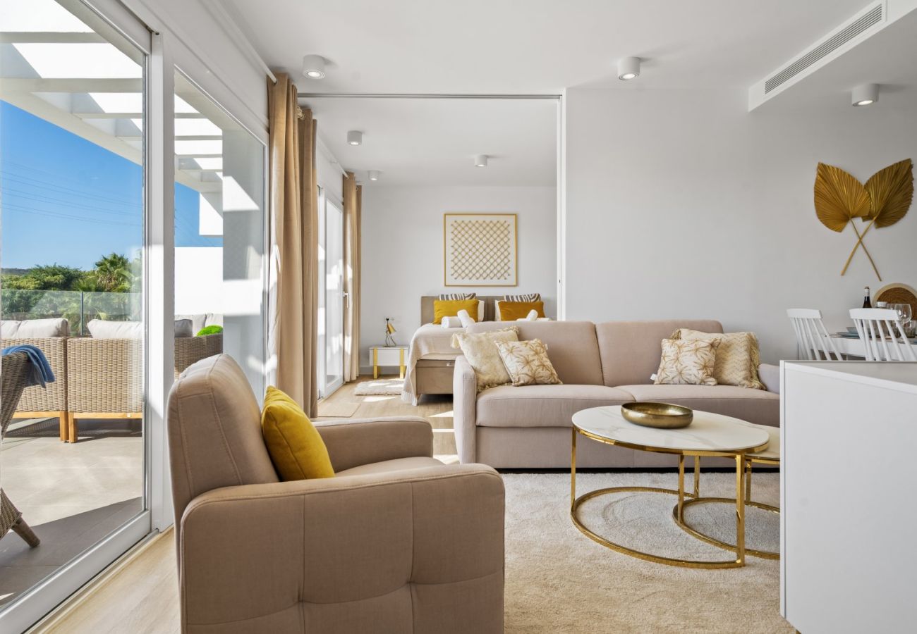 Apartamento en Casares -  Chic Penthouse & Solarium ALCAZABA LAGOON (2125)