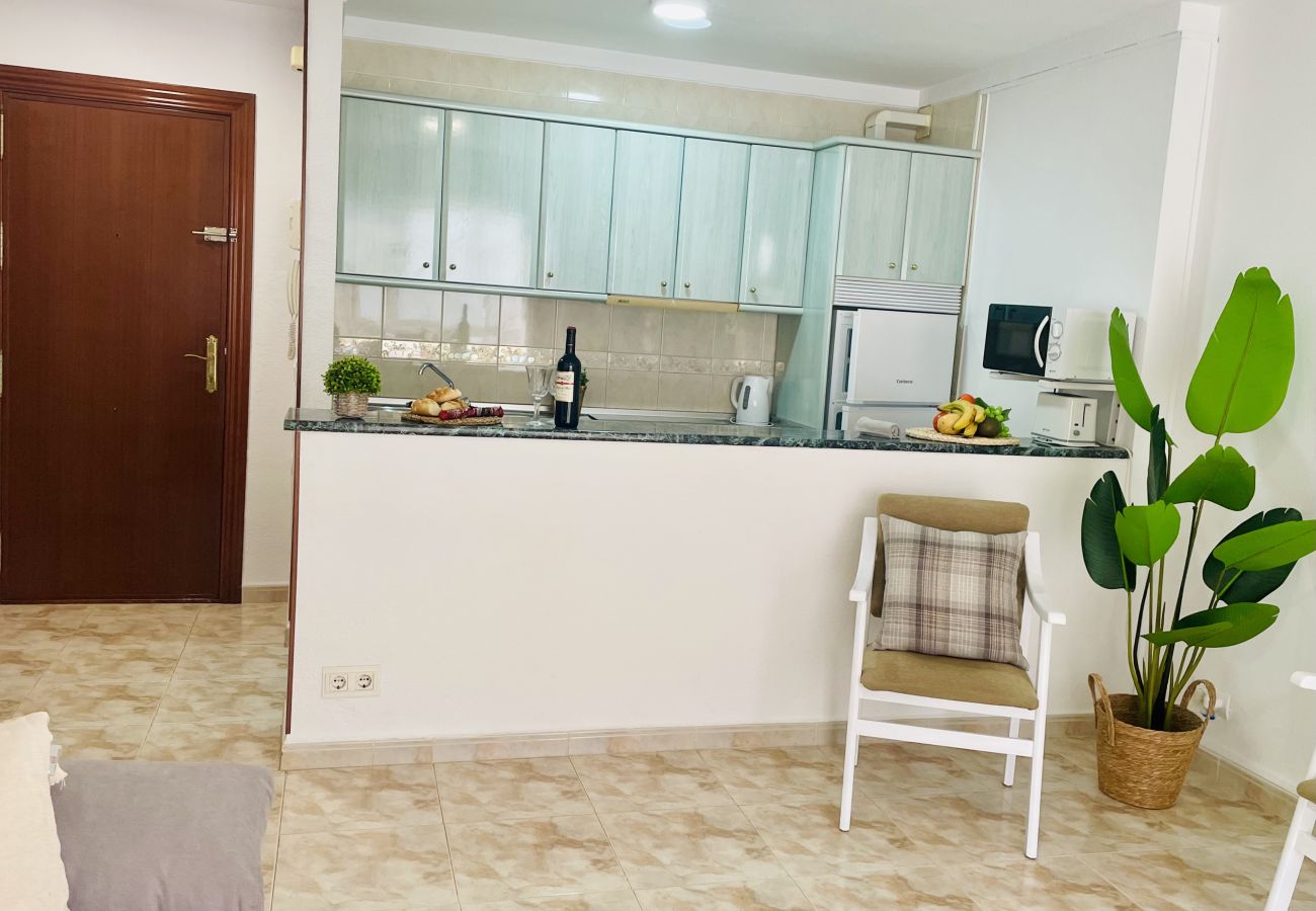Apartamento en Torrox Costa - Alma de Laguna Beach by At Home Costa del Sol 
