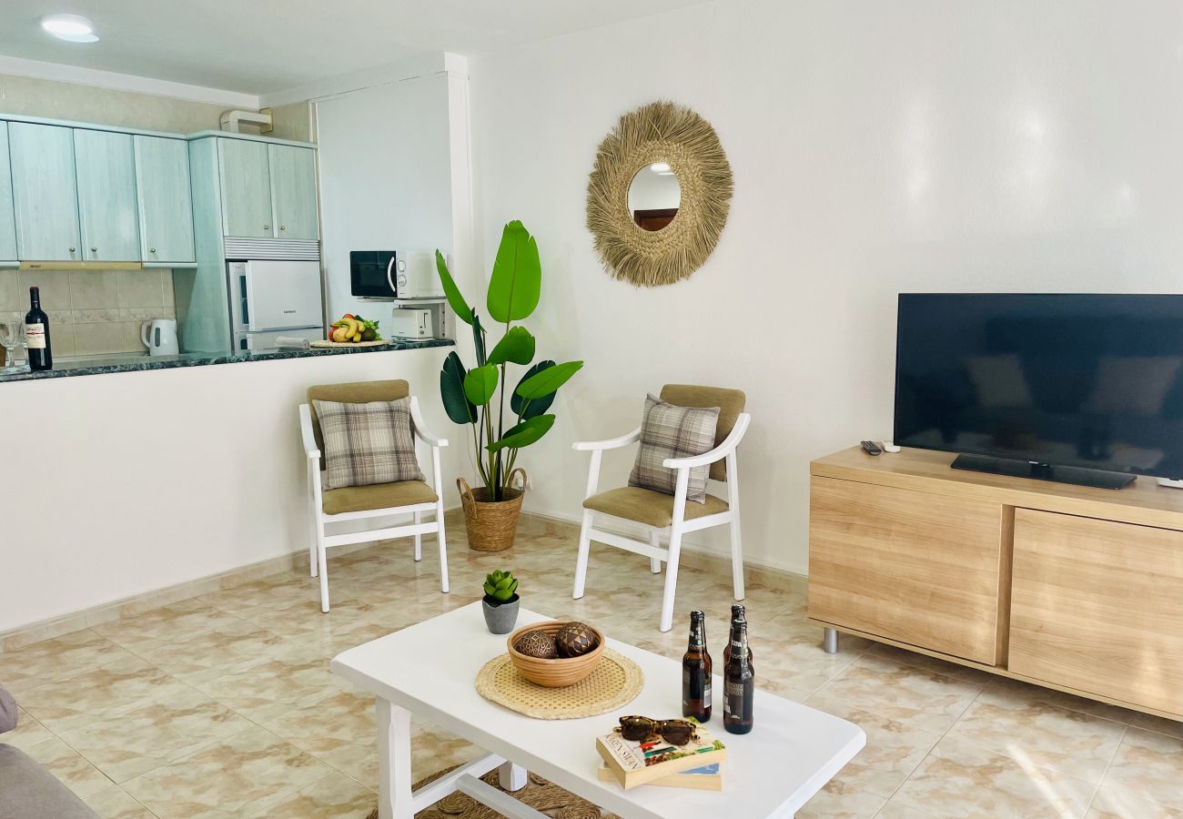 Apartamento en Torrox Costa - Alma de Laguna Beach by At Home Costa del Sol 