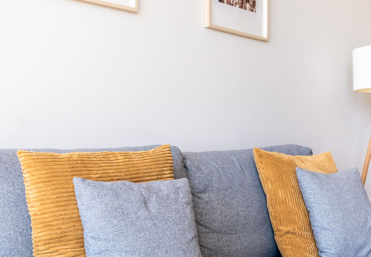 Apartamento en Casares - Modern 2-Bed Apartment | Alcazaba Lagoon (313)