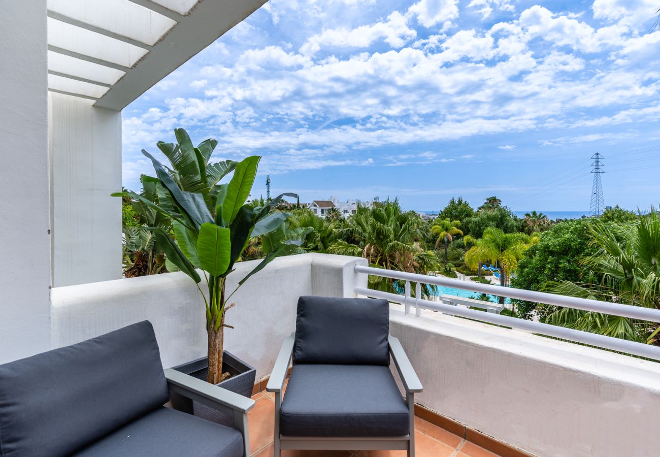 Apartamento en Casares - Modern 2-Bed Apartment | Alcazaba Lagoon (313)