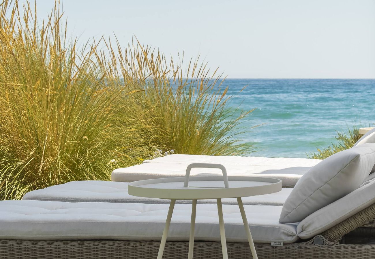 Villa en Marbella - Frontline Beach Costabella (r2576927) 