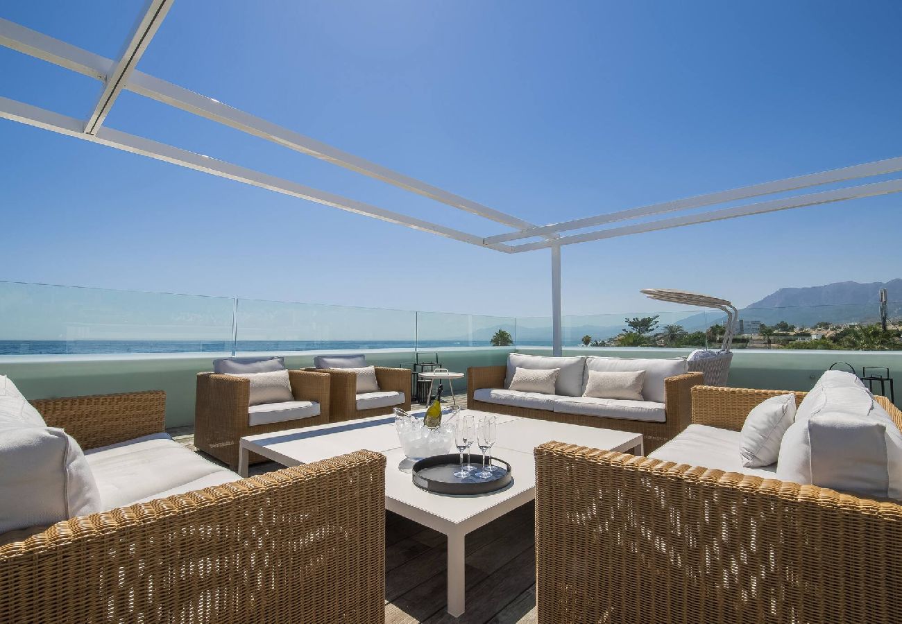 Villa en Marbella - Frontline Beach Costabella (r2576927) 