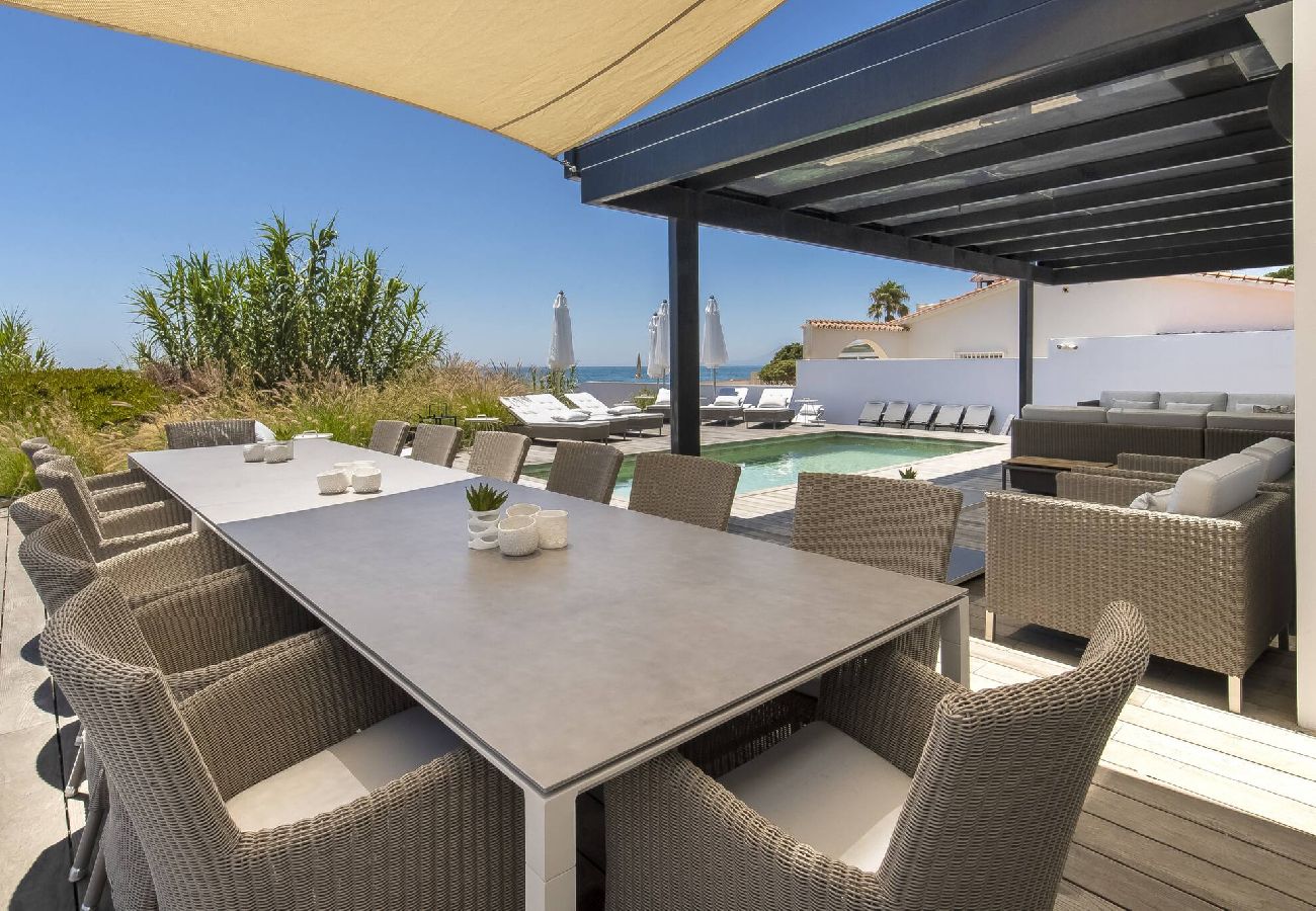 Villa en Marbella - Frontline Beach Costabella (r2576927) 