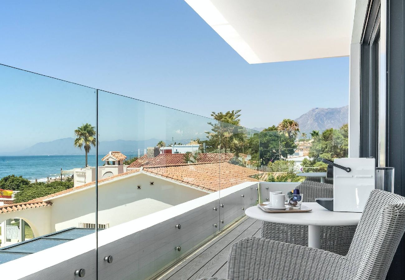 Villa en Marbella - Frontline Beach Costabella (r2576927) 