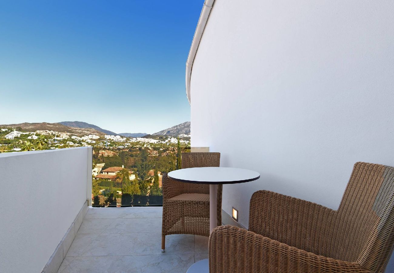 Villa en Nueva andalucia - Villa Blanca (r2835011) 