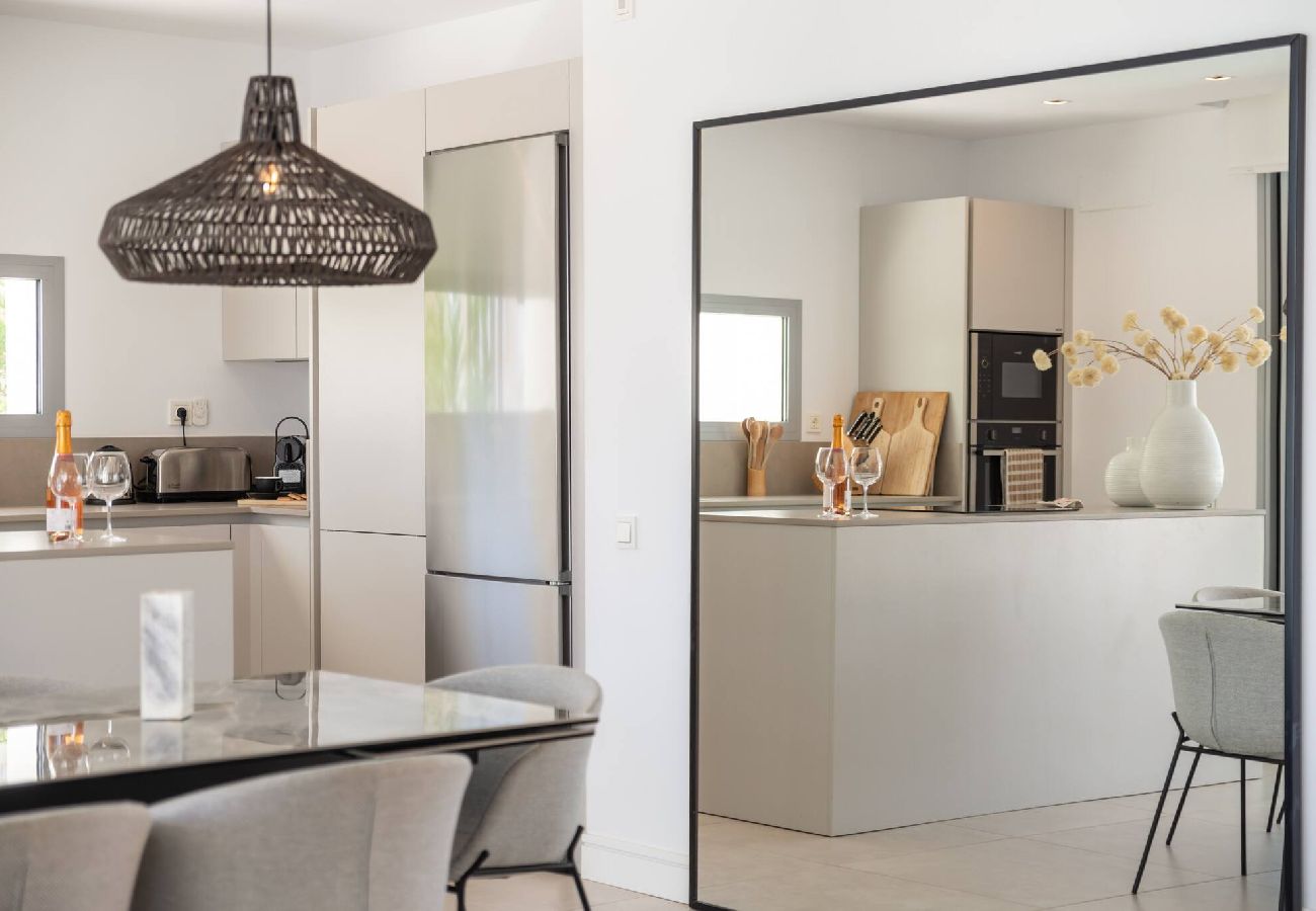 Villa en Marbella - Villa Riva (r3930610) 