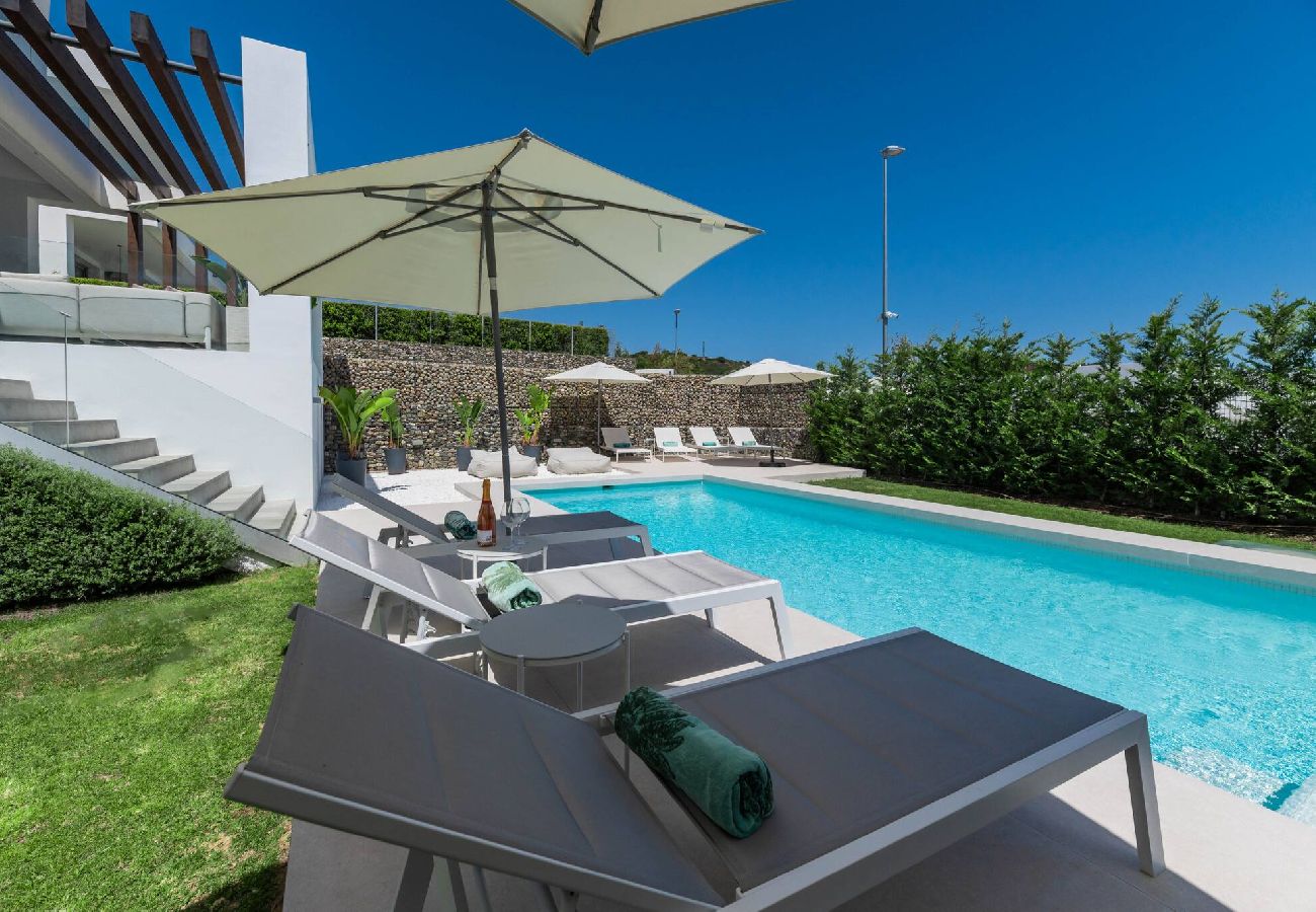 Villa en Marbella - Villa Riva (r3930610) 