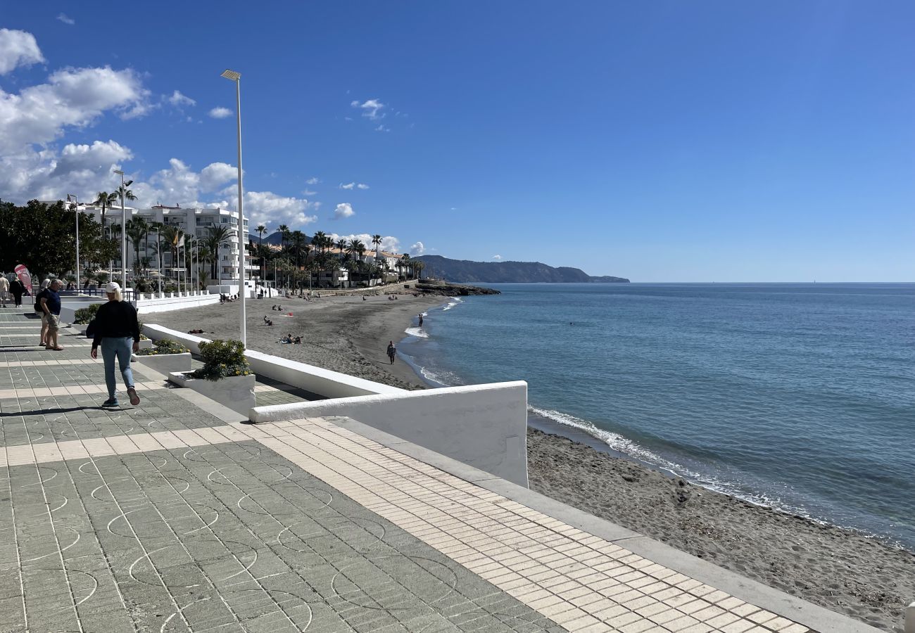 Apartamento en Nerja - Apartamento Mediterráneo by At Home Costa del Sol