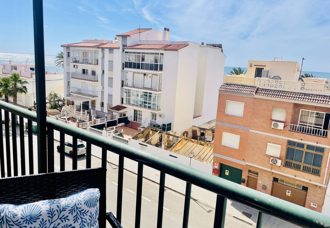 Apartamento en Algarrobo Costa - Albatros 3 by At Home Costa del Sol