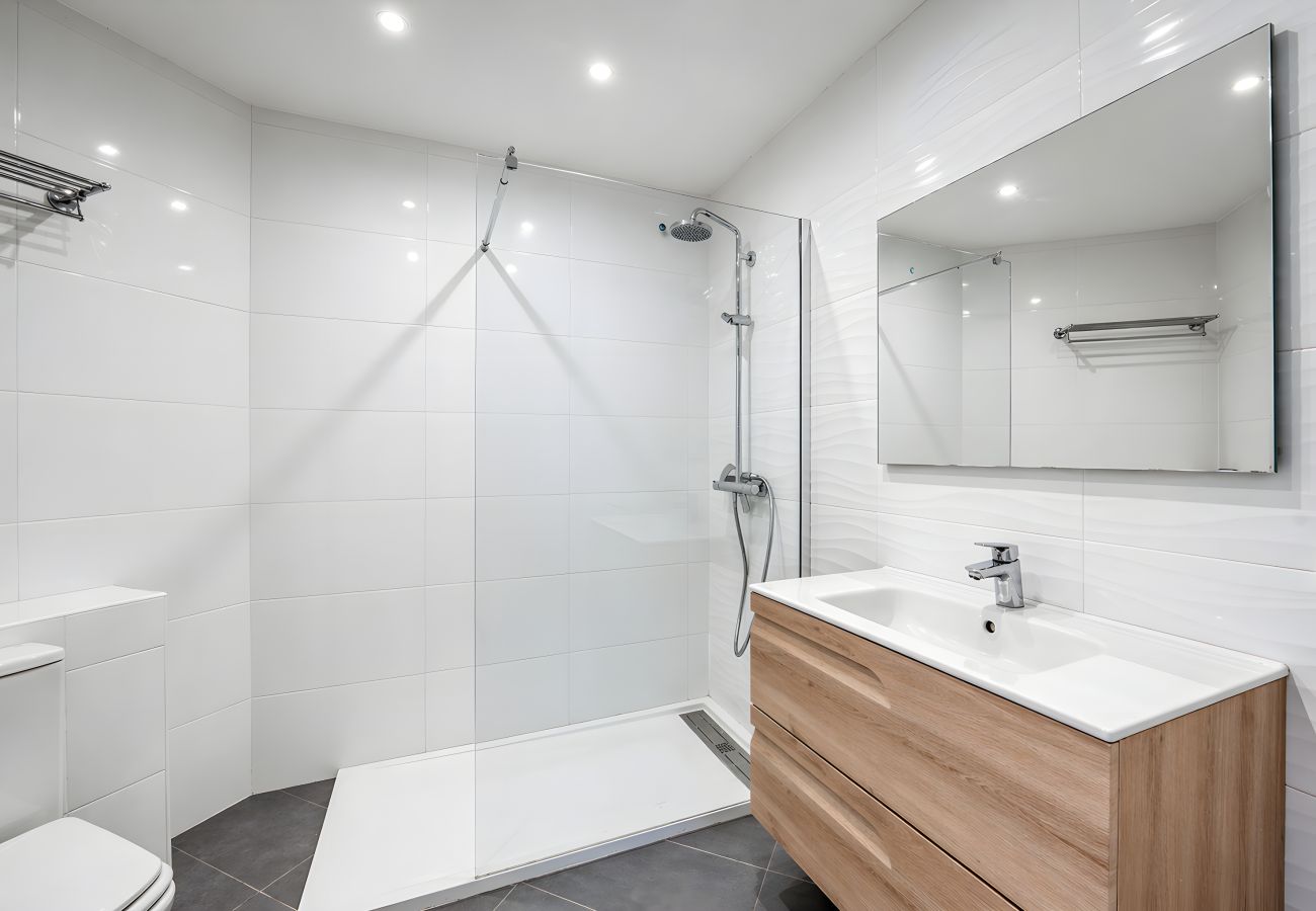 Apartamento en Casares - 3180 Ático dúplex con vistas panorámicas al mar