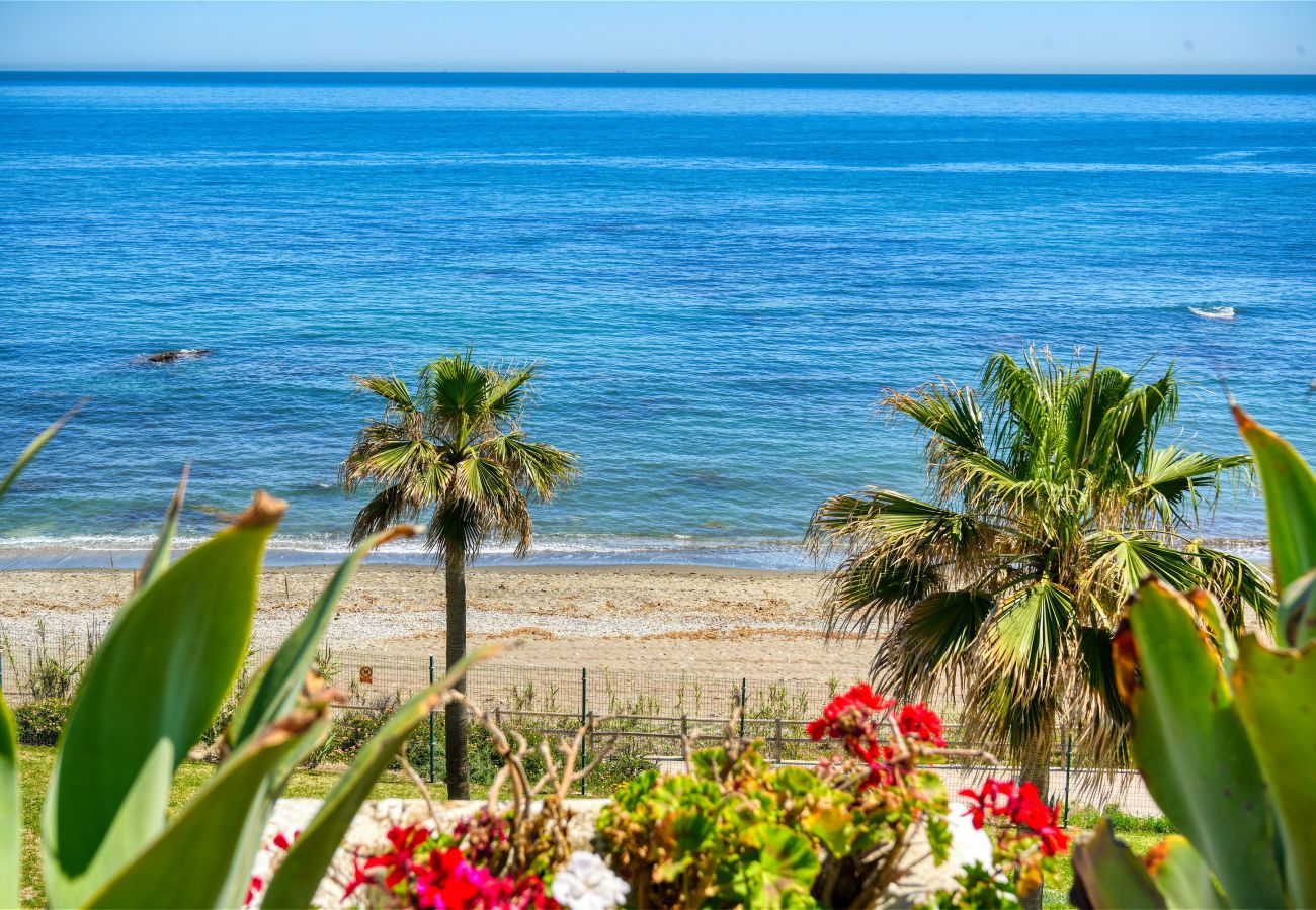 Apartamento en Casares - 3180 Ático dúplex con vistas panorámicas al mar