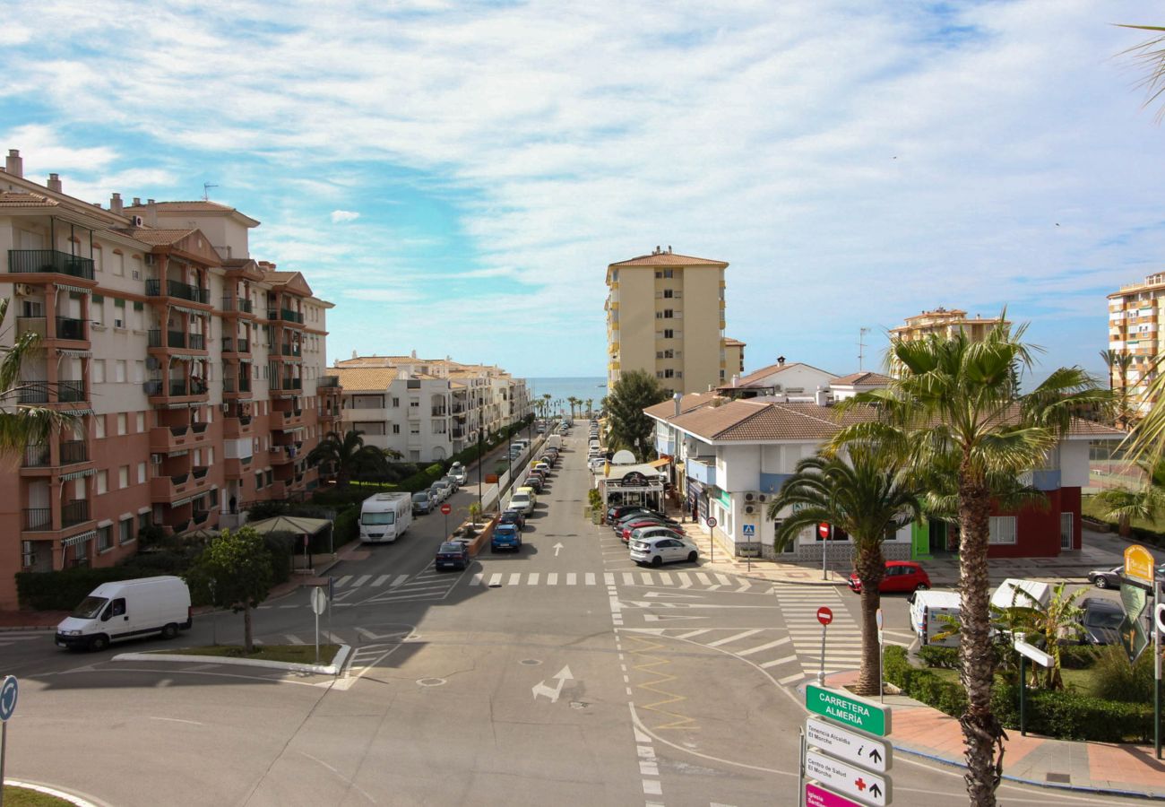 Apartamento en Torrox Costa - Lentiscares 213 by At Home Costa del Sol