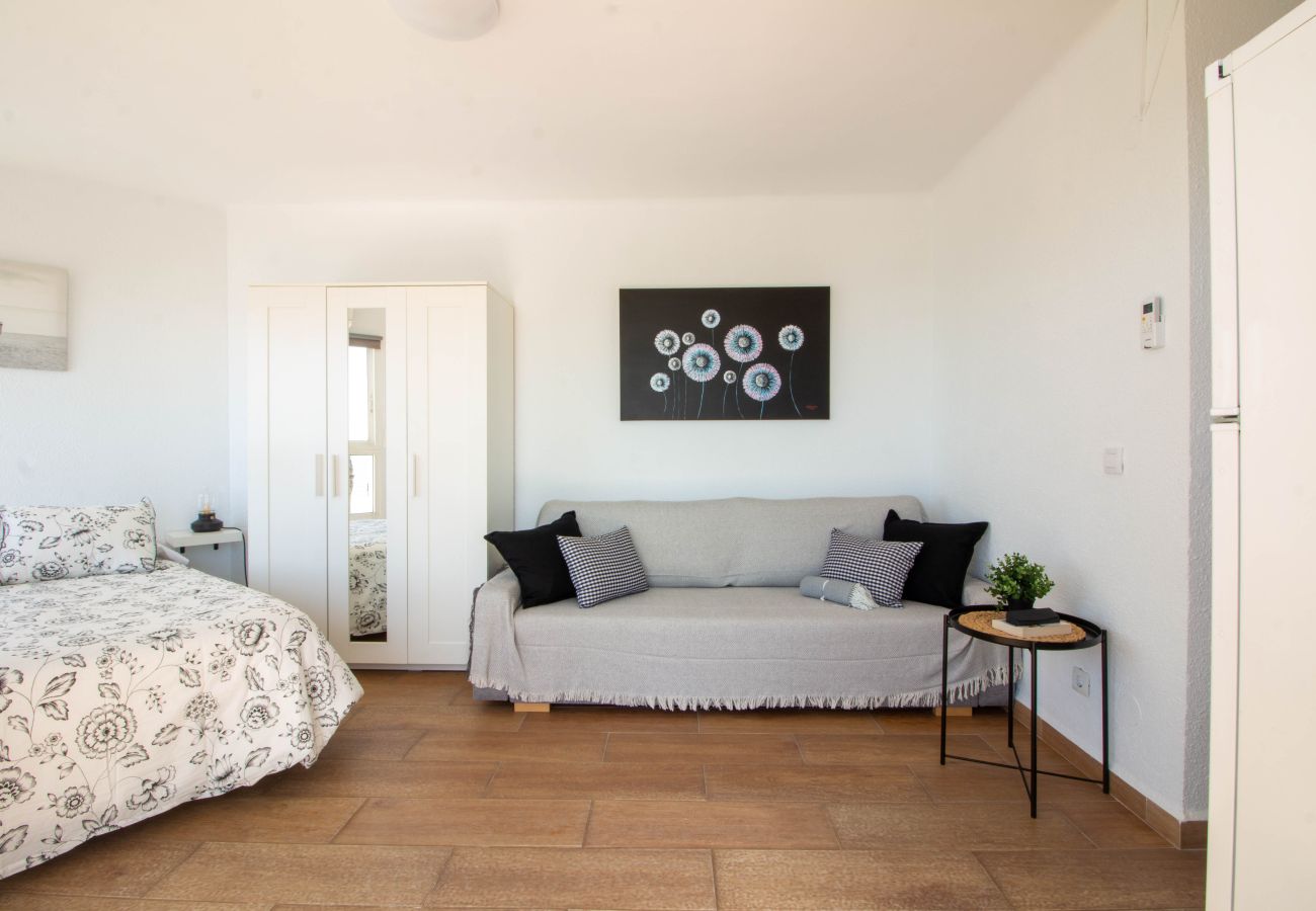 Estudio en Torrox - Ruselo 308 by At Home Costa del Sol