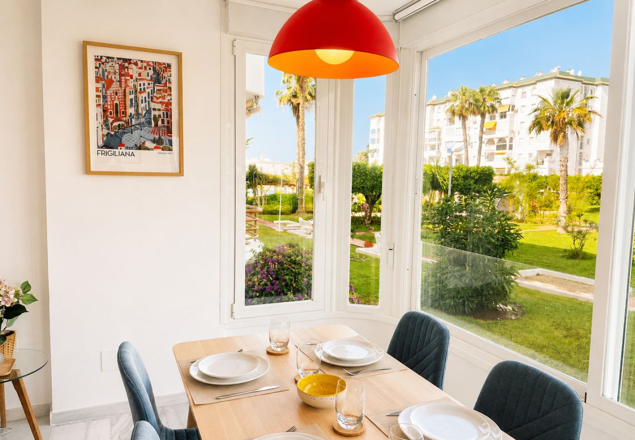 Apartamento en Torrox Costa - Jardines del Mar – Laguna Beach by At Home Costa del Sol
