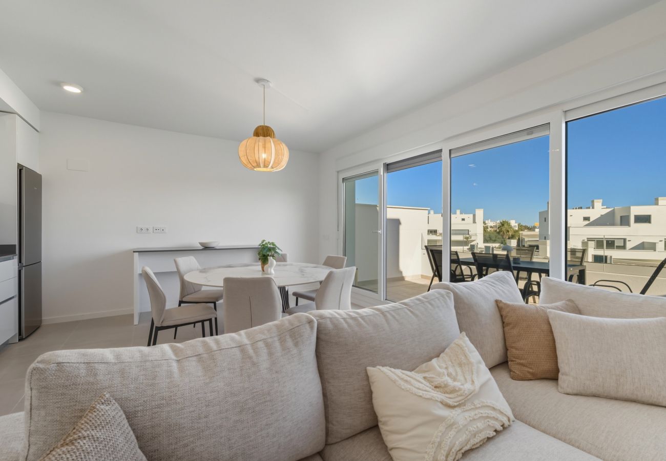 Apartamento en Estepona - 3025 Elegant apartment with terrace and pool