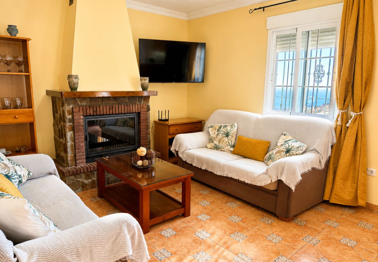 Villa en Torrox - Villa Cecilia con Vistas by At Home Costa del Sol