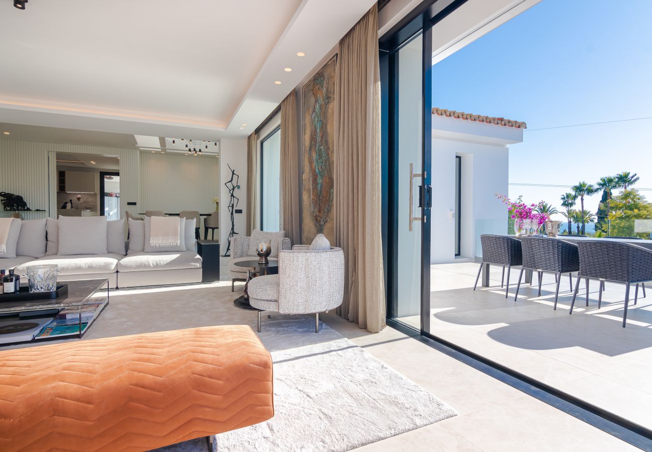 Villa in Marbella - Luxury villa | Heated pool* & private jacuzzi