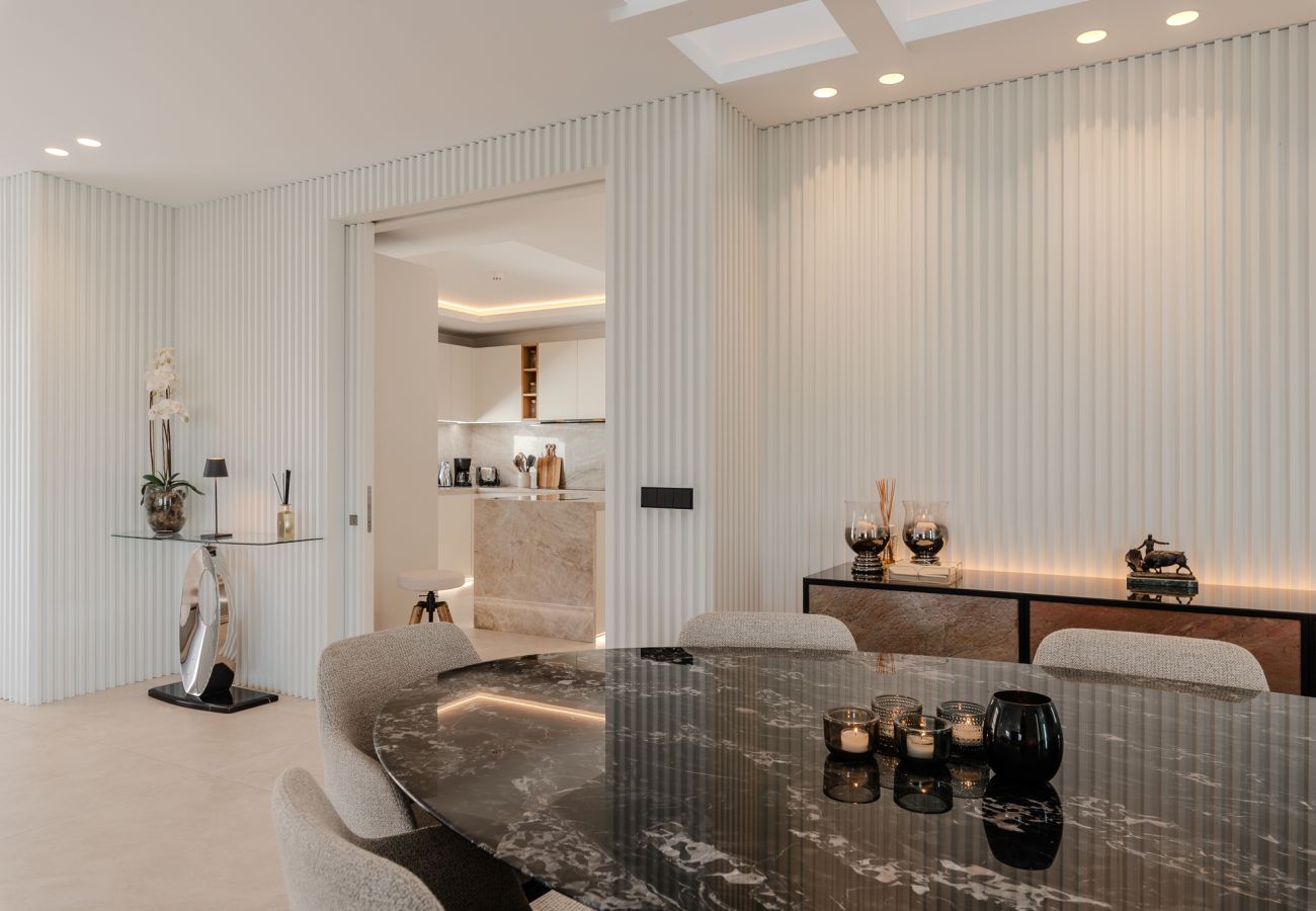 Villa in Marbella - Luxury villa | private heated pool* &  jacuzzi