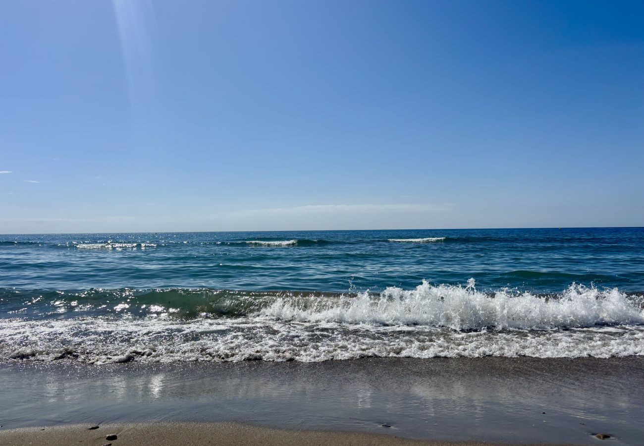 Apartment in Marbella - 10269 