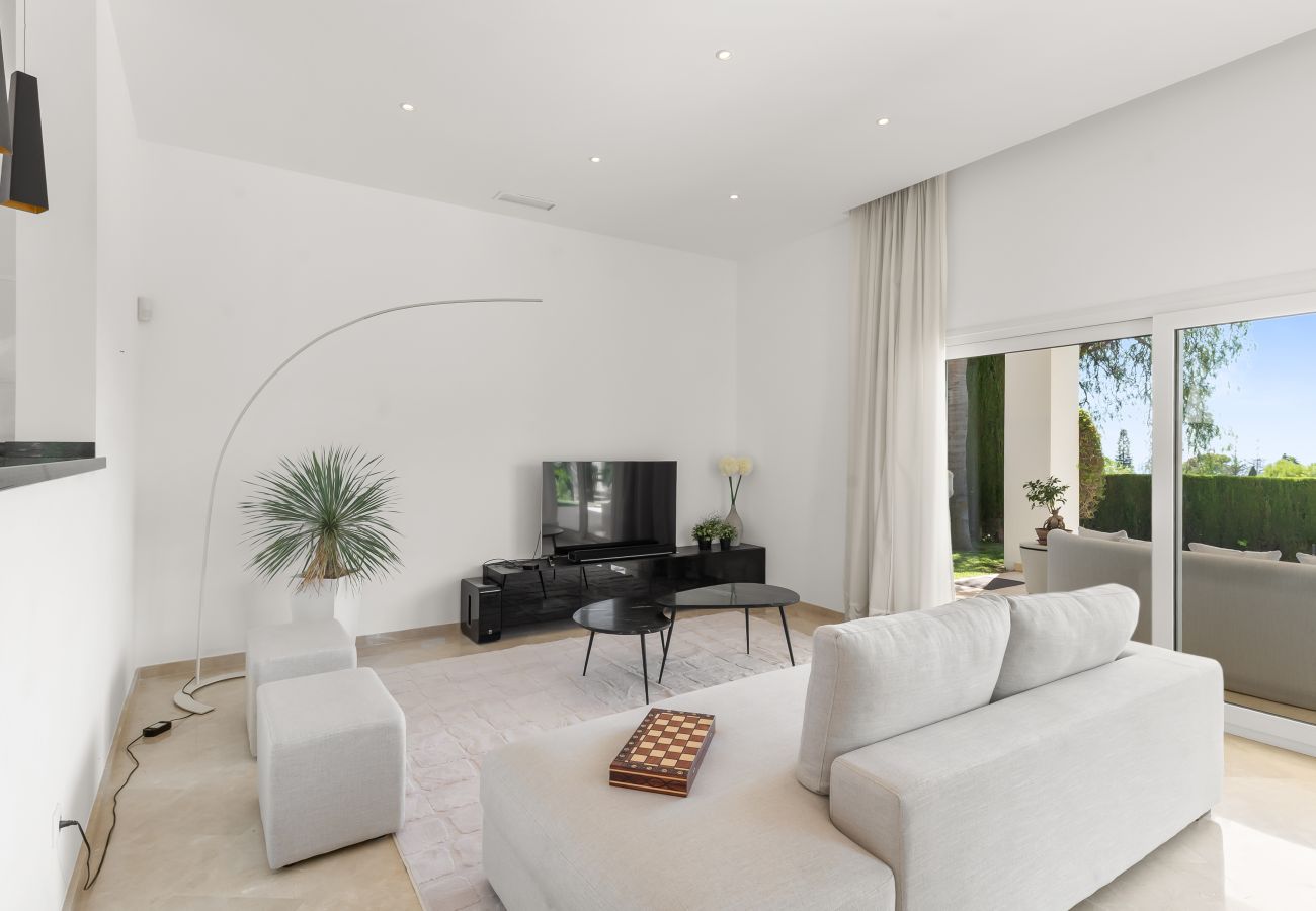 Villa in Marbella - BREATHTAKING VIEWS FROM VILLA NEAR BEACH - HEATED POOL