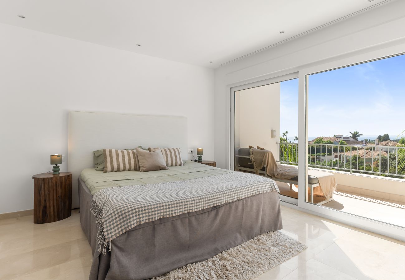 Villa in Marbella - BREATHTAKING VIEWS FROM VILLA NEAR BEACH - HEATED POOL