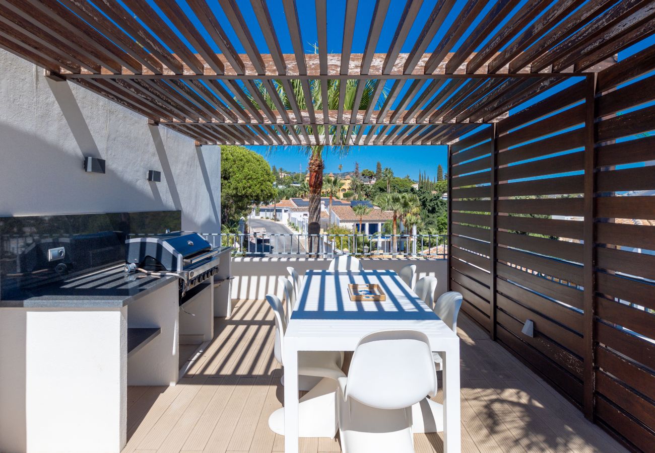 Villa in Marbella - BREATHTAKING VIEWS FROM VILLA NEAR BEACH - HEATED POOL