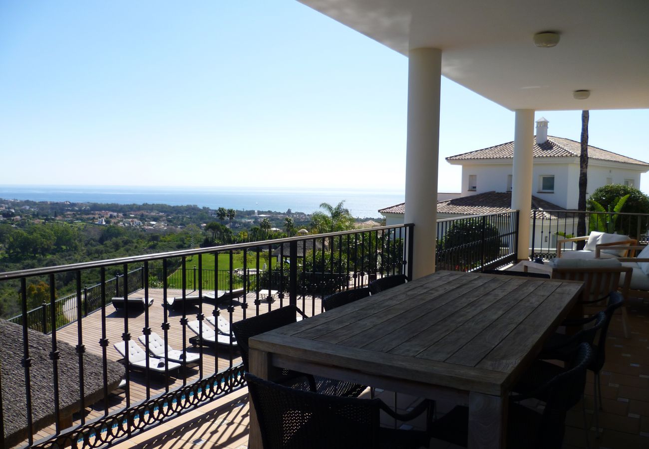 Villa in Marbella - 30851