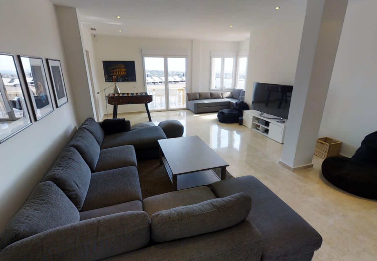 Villa in Marbella - 30851