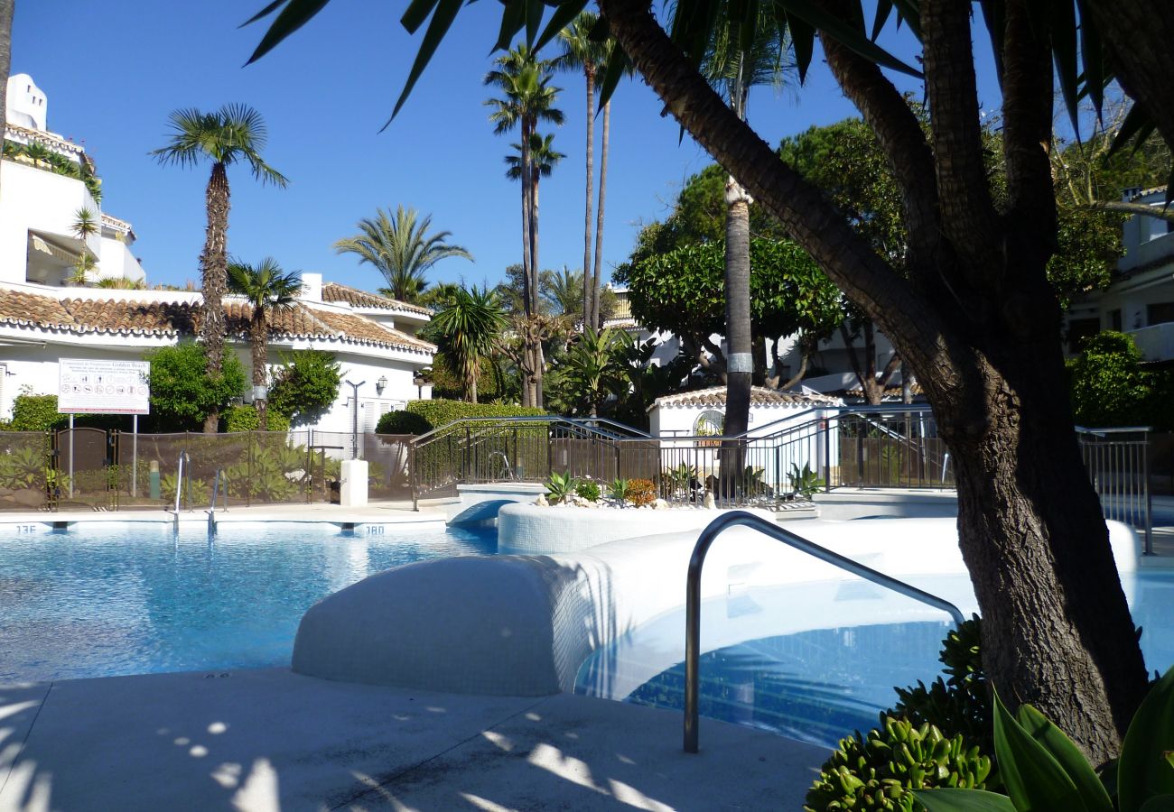 Apartment in Marbella - 30481
