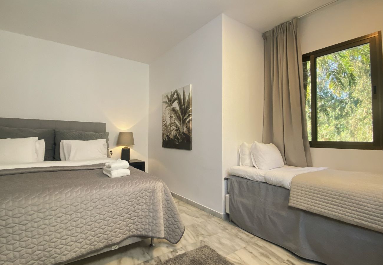 Apartment in Marbella - 30481