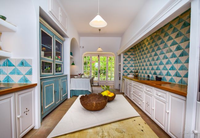 Villa in Marbella - 20000 - GREAT VILLA  IN COLONIAL STYLE Villa in Marbella - 20000 - GREAT VILLA  IN COLONIAL STYLE