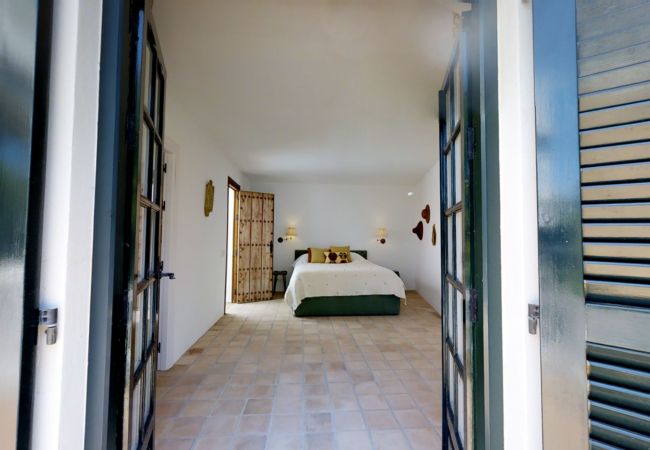 Villa in Marbella - 20000 - GREAT VILLA  IN COLONIAL STYLE Villa in Marbella - 20000 - GREAT VILLA  IN COLONIAL STYLE