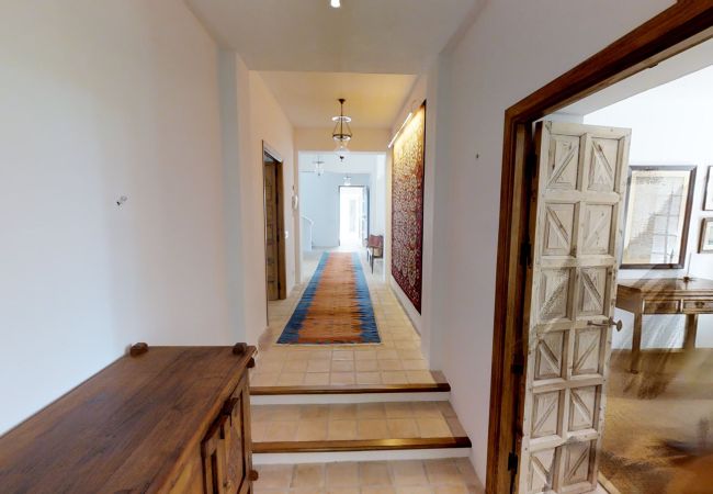 Villa in Marbella - 20000 - GREAT VILLA  IN COLONIAL STYLE Villa in Marbella - 20000 - GREAT VILLA  IN COLONIAL STYLE