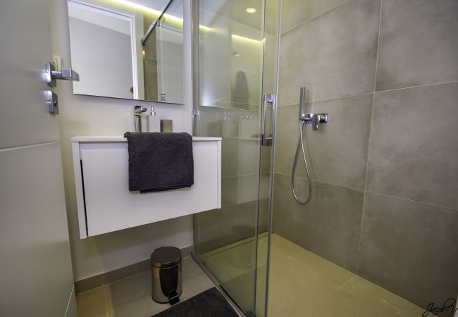 Villa in Marbella - 14177 - Exquisite villa near beach! Heated pool* Villa in Marbella - 14177 - Exquisite villa near beach! Heated pool*