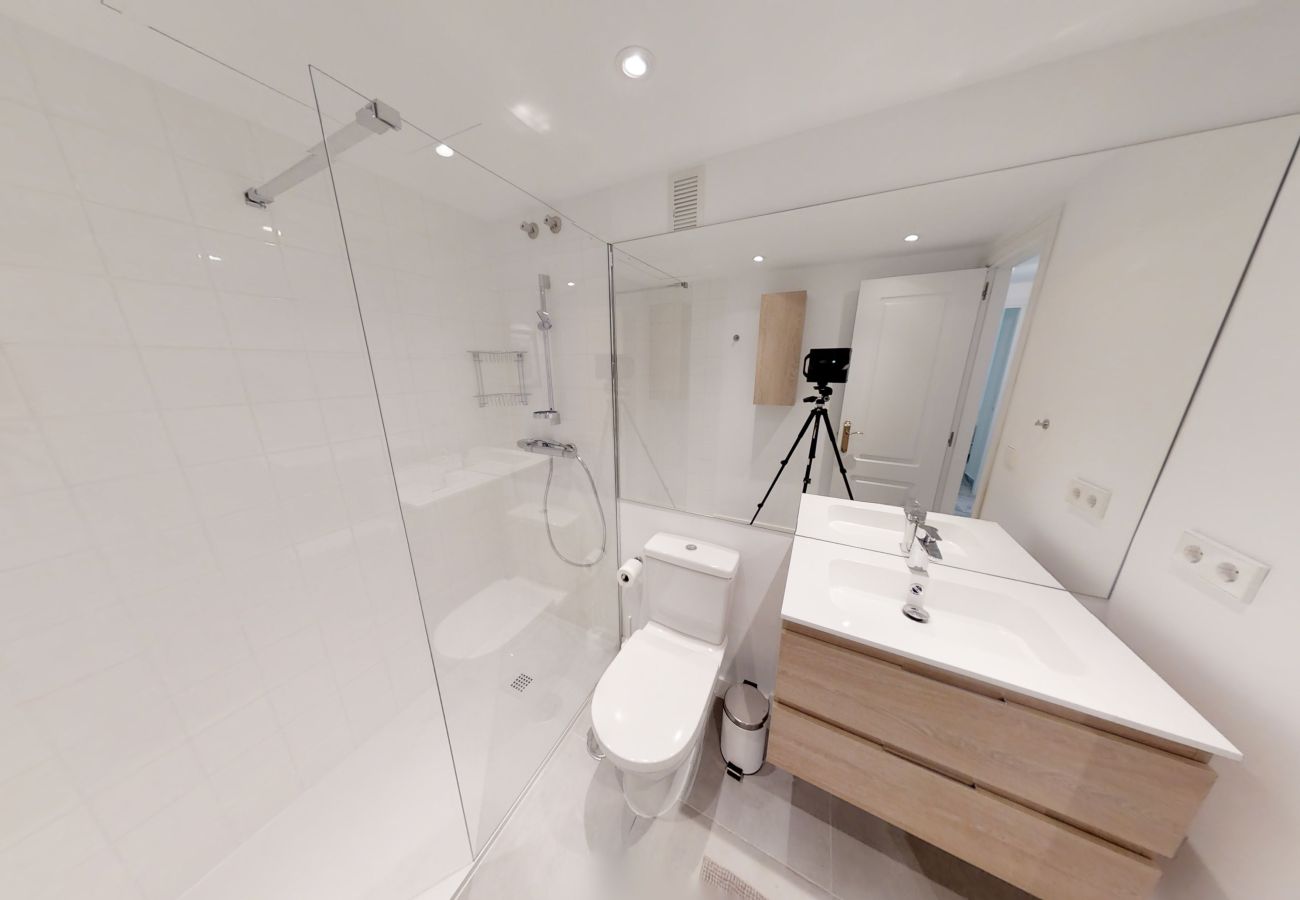 Apartment in San Pedro de Alcántara - 27683