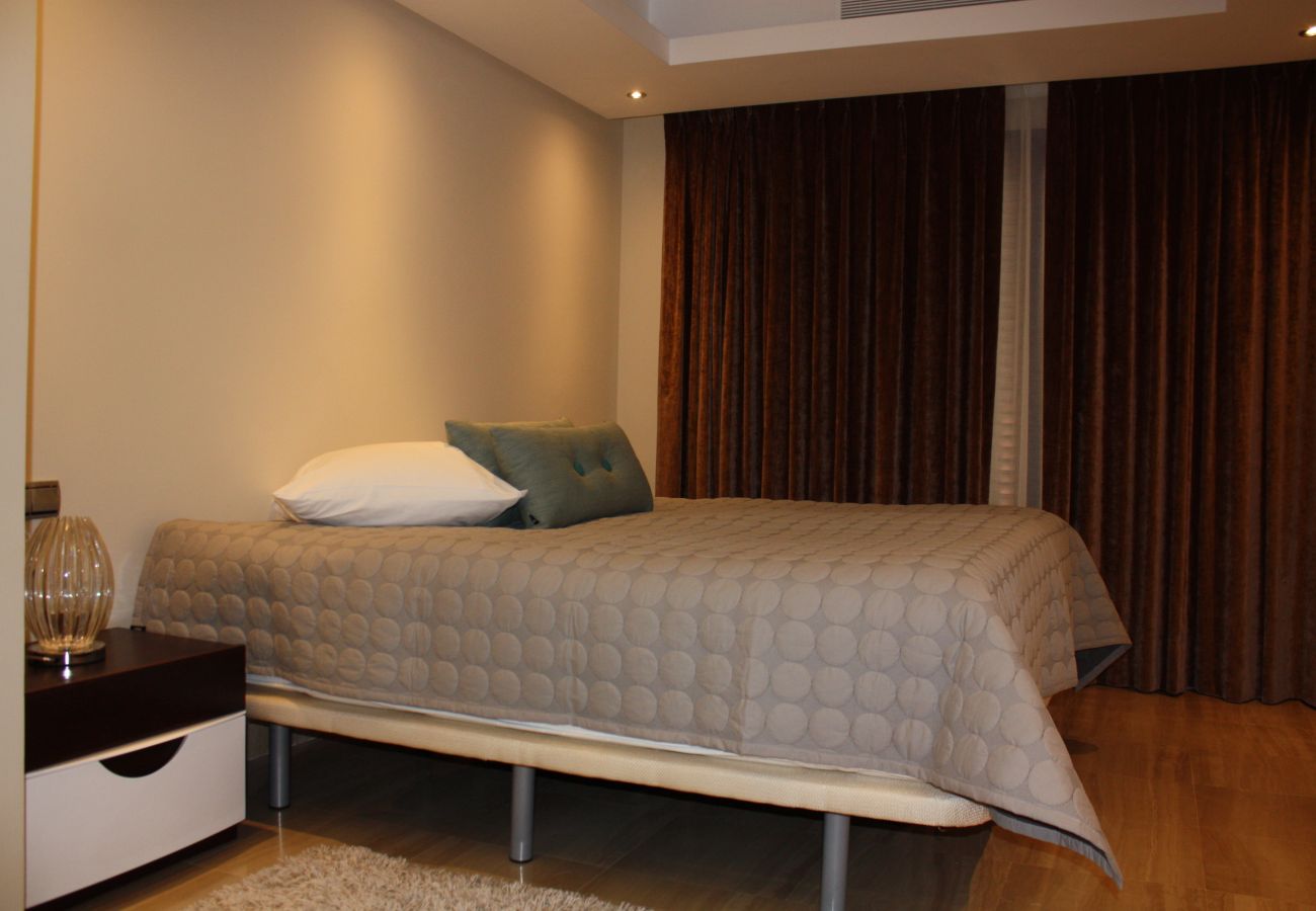 Apartment in Estepona - 124