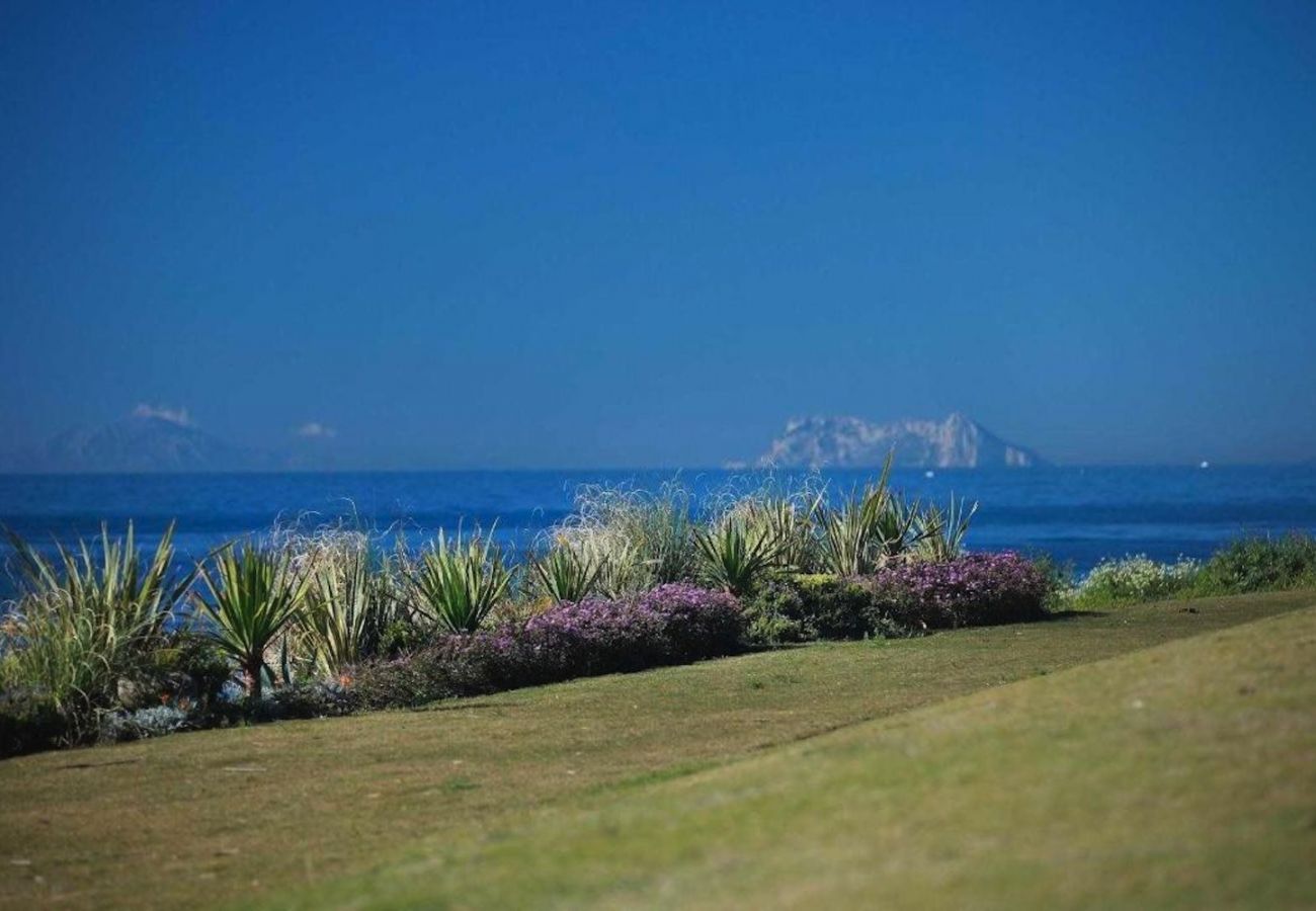 Apartment in Estepona - 124