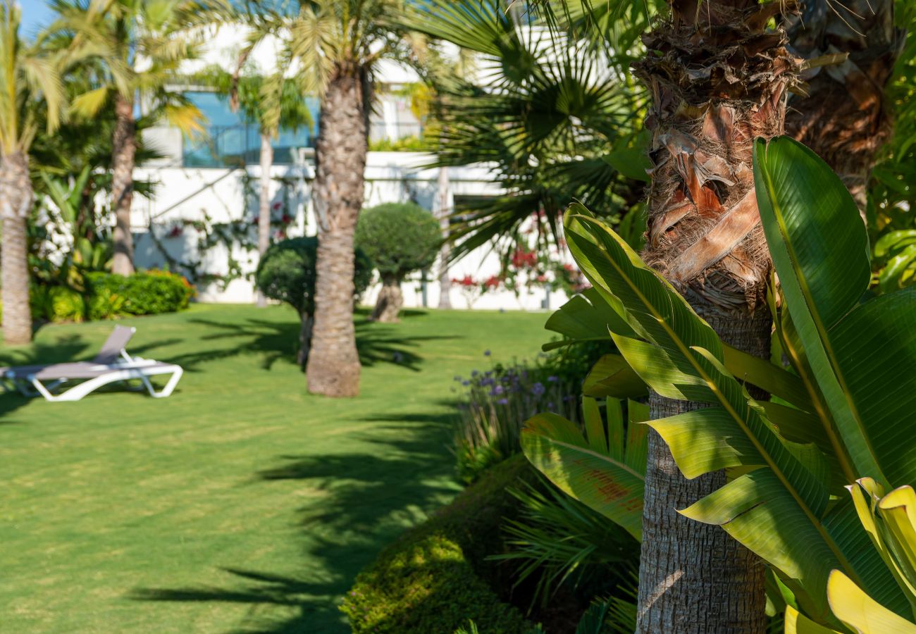 Townhouse in La Cala de Mijas - Modern Townhouse with rooftop plunge pool