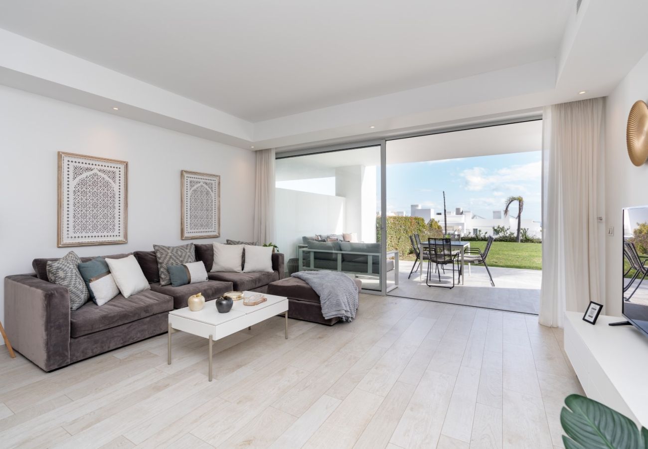Apartment in Casares - AL-1604