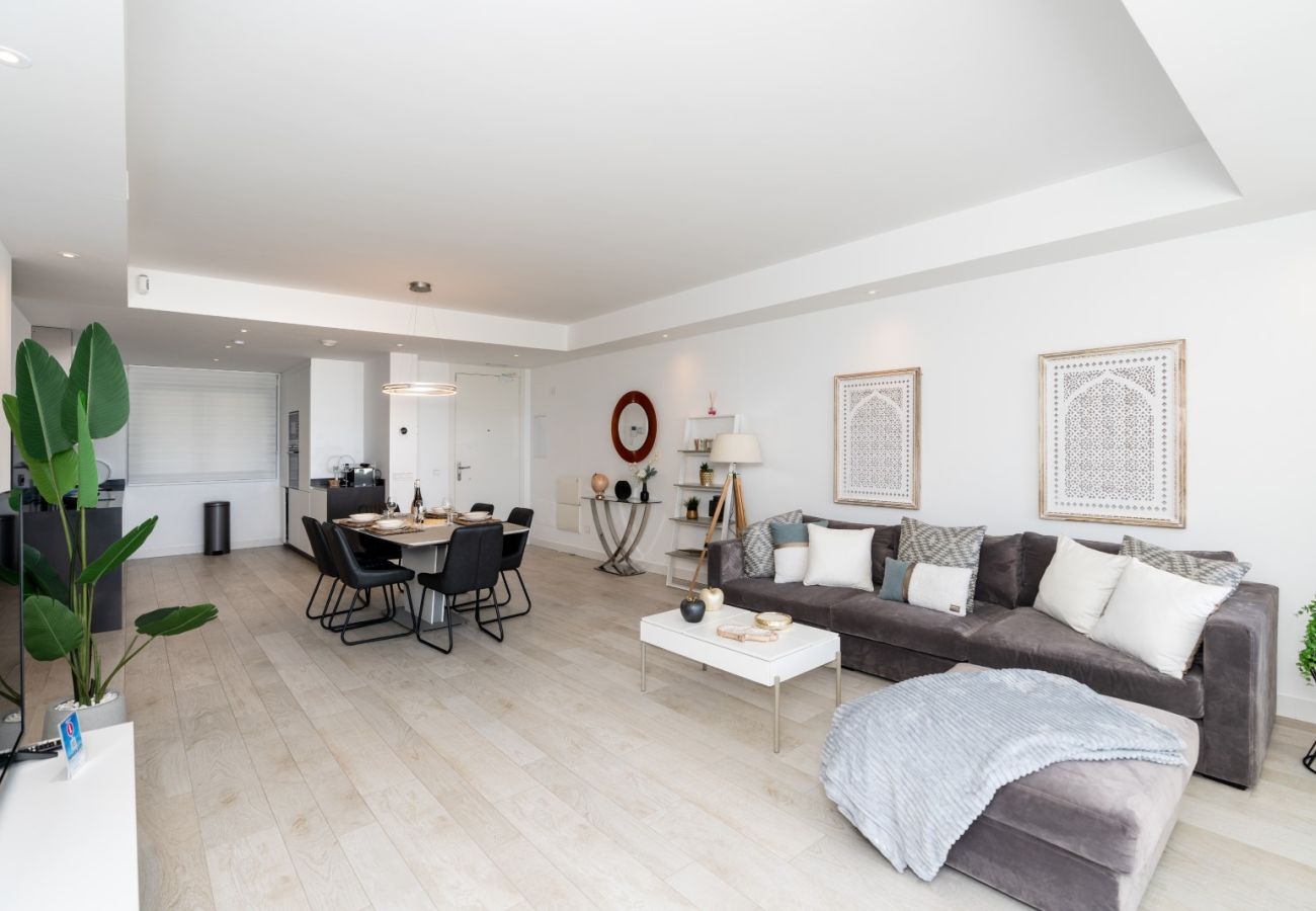 Apartment in Casares - AL-1604