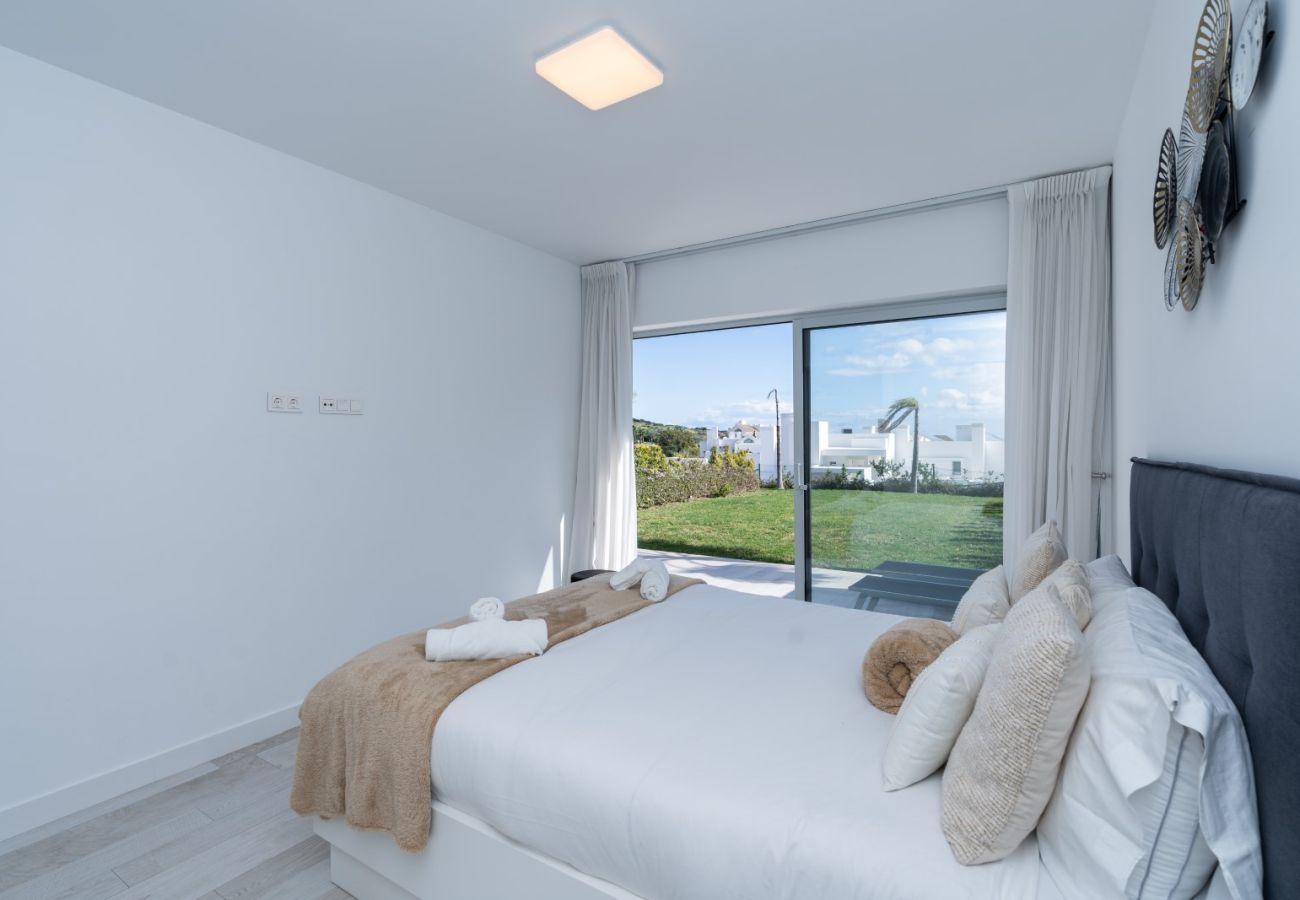 Apartment in Casares - AL-1604