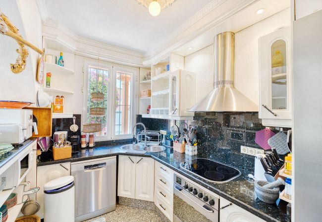 Villa in Marbella - 1109 Charming Family Villa with Panoramic Sea Views Villa in Marbella - 1109 Charming Family Villa with Panoramic Sea Views