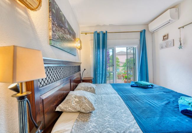 Villa in Marbella - 1109 Charming Family Villa with Panoramic Sea Views Villa in Marbella - 1109 Charming Family Villa with Panoramic Sea Views