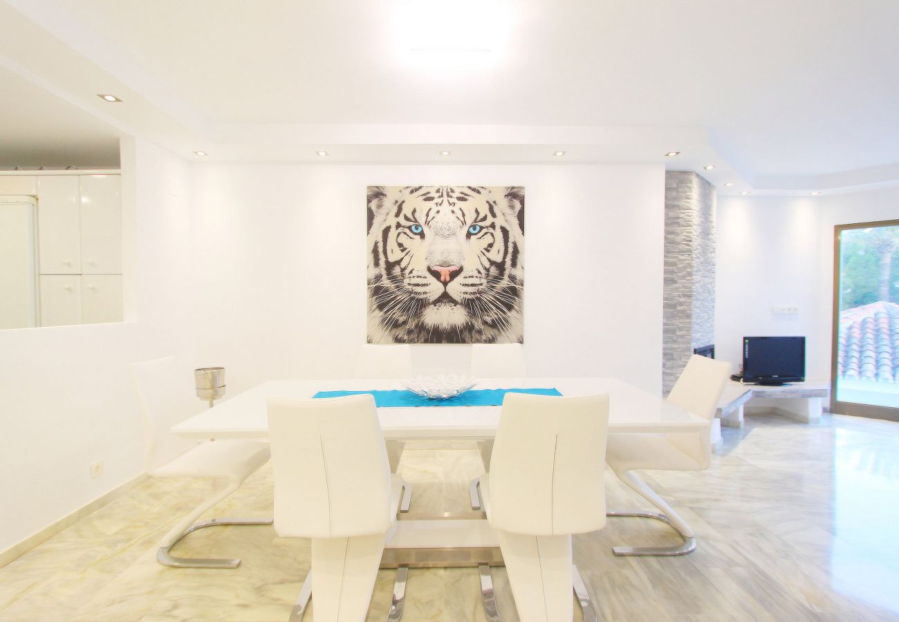Apartment in Marbella - 1108 Luxurious Golden Beach Apartments with Stunning Views